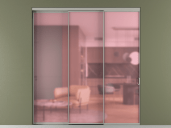 Алюминевая перегородка АЛПР 040.01_АНСР_САТ РОЗ_new. Цвет Алюминий нейтральный серый. Материал Алюминий в эмали. Коллекция Перегородка Formato внутри проёма 3 створки с синхронным механизмом. Картинка.