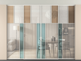 Алюминевая перегородка vntp4_2 Алюминий светло-серый Четыре стекла. Цвет Алюминий светло-серый. Материал Алюминий в эмали. Коллекция Перегородка Mosaic внутри проёма скрытое крепление в потолок 4 створки. Картинка.